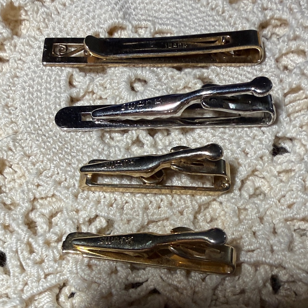 Vintage Gold and Silver Money Clip Set
